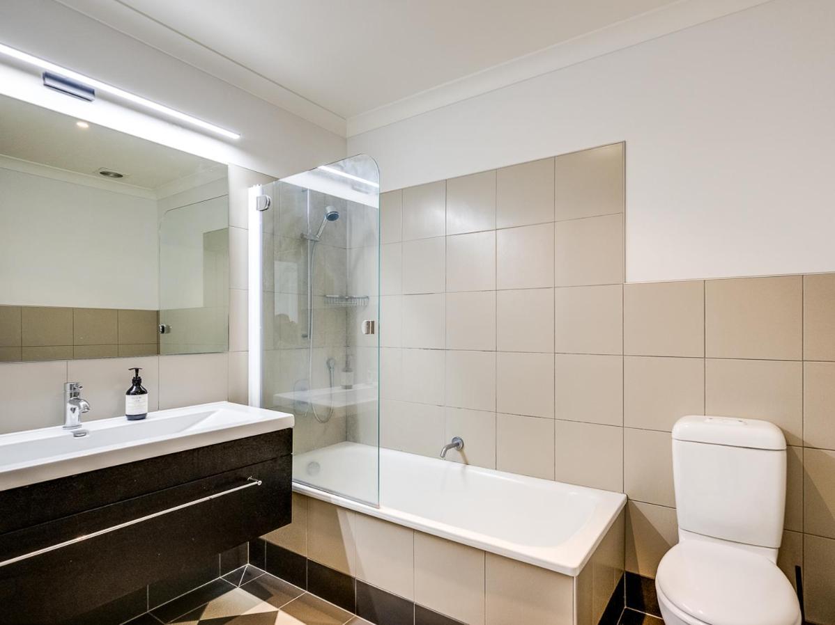 Busby Hill Villa - Havelock North Holiday Home Buitenkant foto